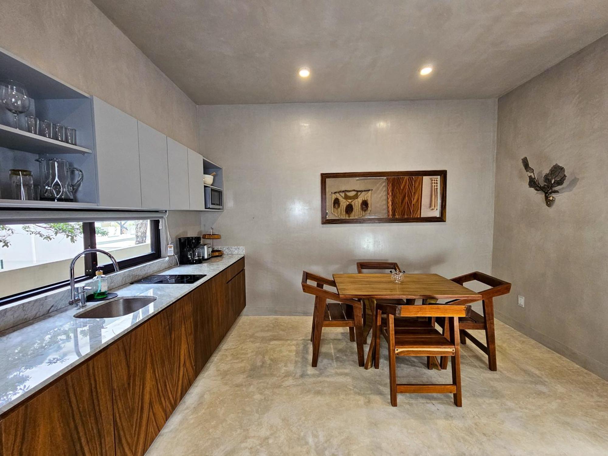 Selva Oasis Retreat